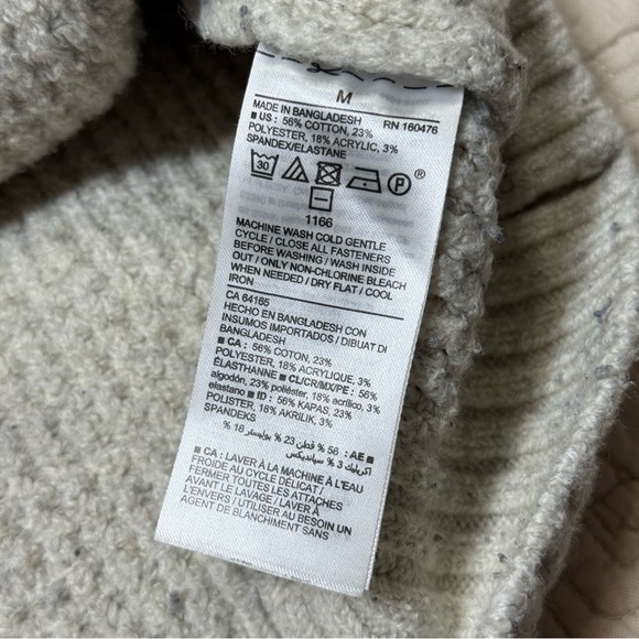 Old Navy Men's Latte Beige Knit Textured Button Mock Neck Sweater Size Medium - Picture 6 of 8